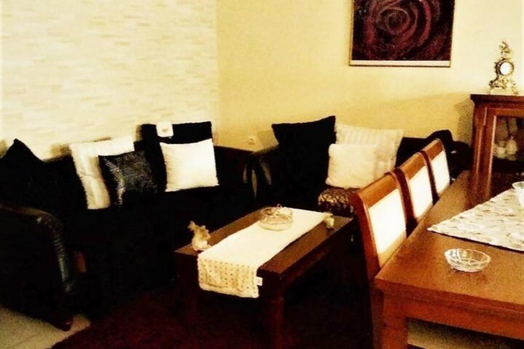 4y In Appartement *